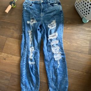 American Eagle Curvy mom jean
